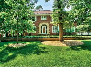 703 Hillside Ave, Glen Ellyn, IL