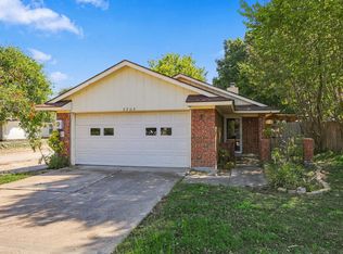 5202 Waterview Ln, Garland, TX 75043