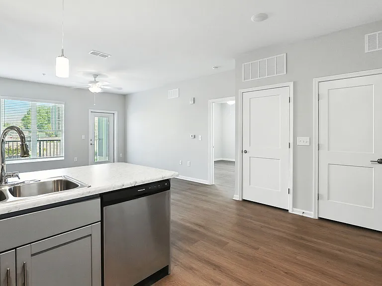 Shockley Terrace — Photo 19