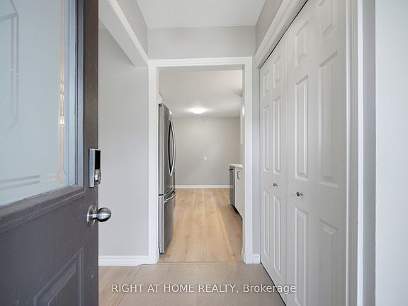 3rd image of 309 Simon St