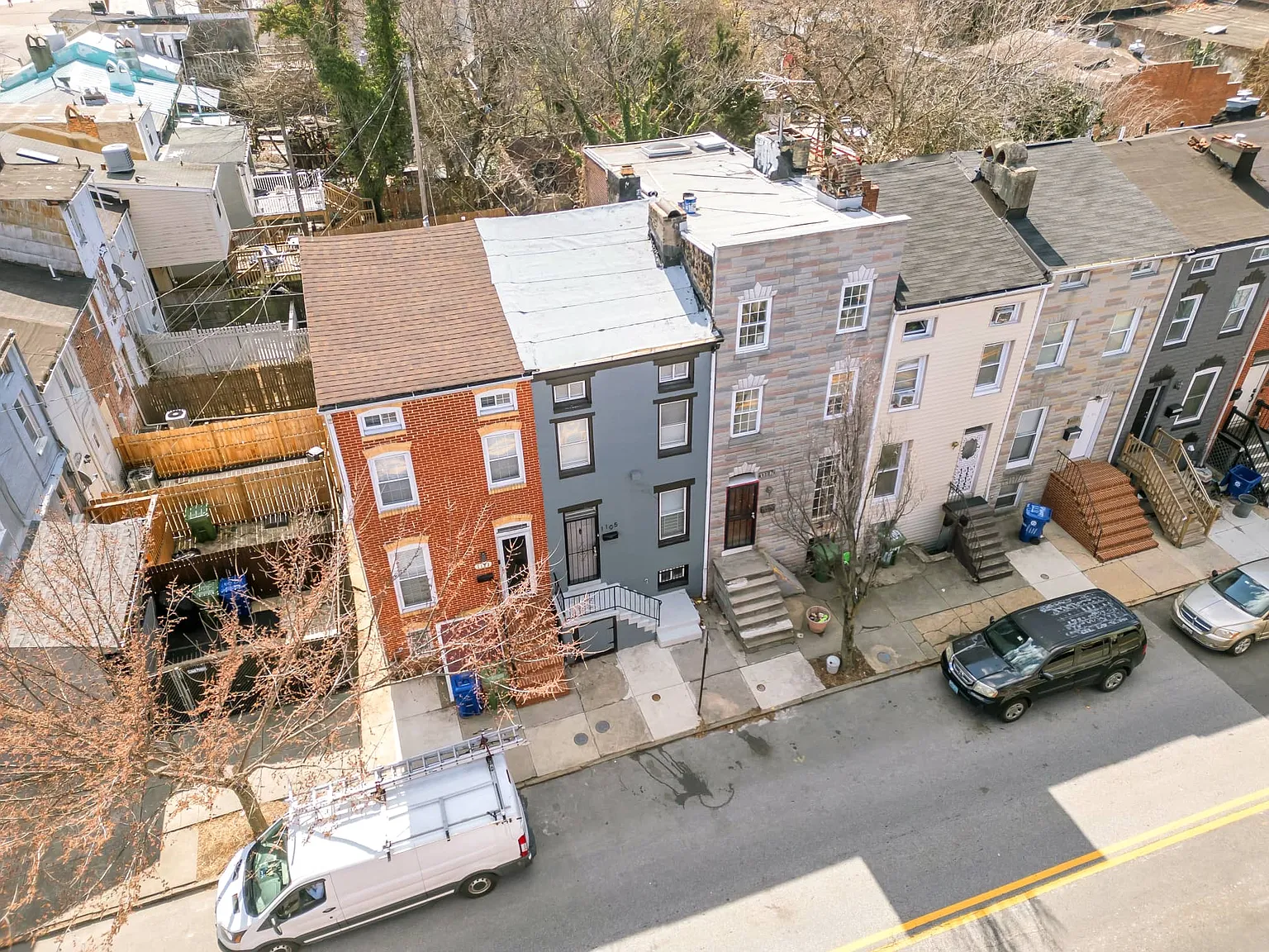 Bright Baltimore Townhome with Parking & Potential — Photo 4