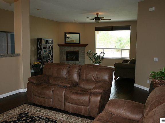 5th image of 2719 Pamela Pl