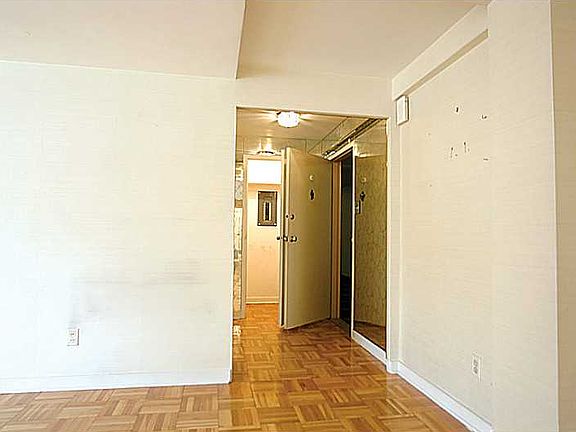 5th image of 4601 5th Ave APT 221