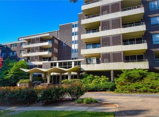 1300 Reece Rd APT 220, Charlotte, NC 28209