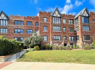 700 W 48th St #101&102, Kansas City, MO 64117