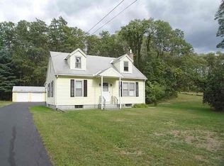 1036 Albany Tpke, Chatham, NY 12037