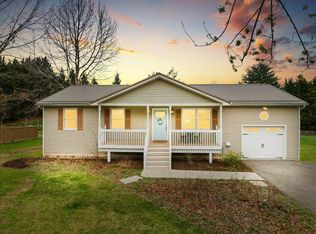 1344 Mockingbird Dr, Blacksburg, VA 24060