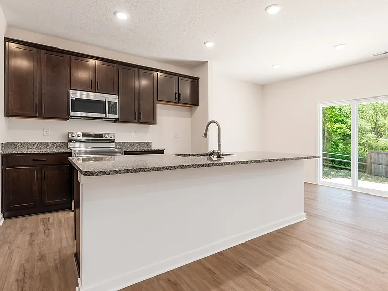 2787 Horsham Dr — Photo 17