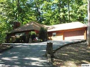 315 Pembroke Dr, Sevierville, TN 37876