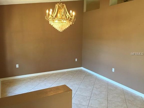 2nd image of 1055 Eagles Nest Ave