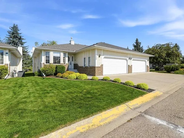 4901 S Farrell Ave #15, Red Deer, AB T4N 6W2