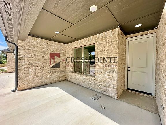 5th image of 2408 Henshaw Creek Dr Unit 102