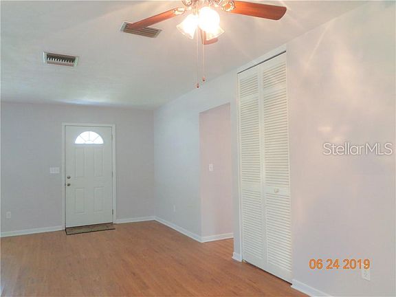5th image of 1011 Saxon Blvd