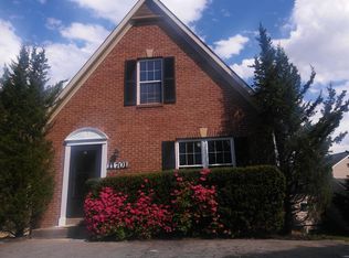 11701 Scarlet Leaf Cir, Germantown, MD 20876