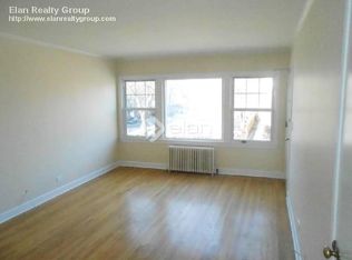 303 Ridge Ave #2, Evanston, IL 60202