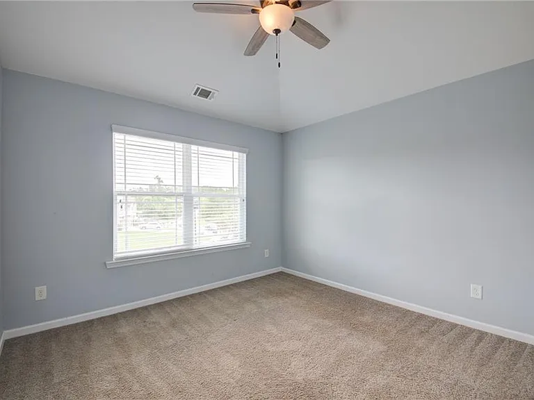 5595 Banner Blvd — Photo 23