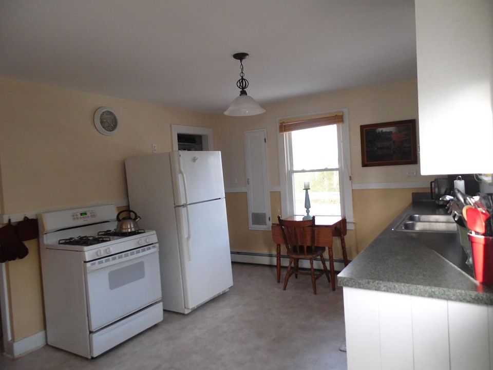 63 Benson Ave, Westerly, RI 02891 Zillow