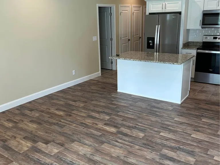 5130 Nace Ln — Photo 3