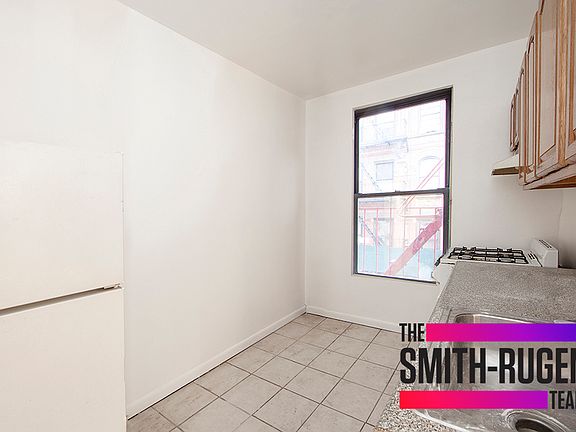5th image of 88 2nd Ave APT 6