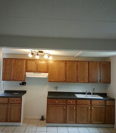5th image of 406 Atwood Ave