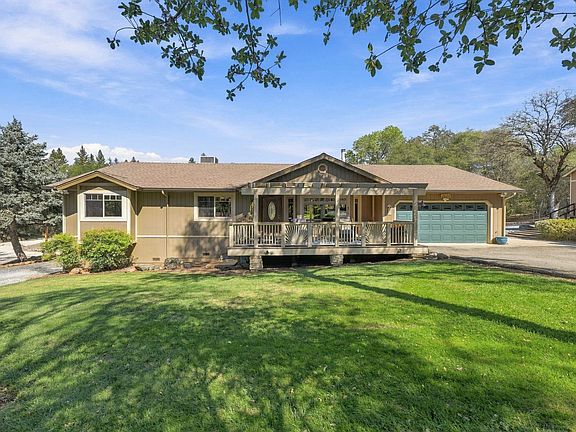 3rd image of 1644 Hidden Valley Ln
