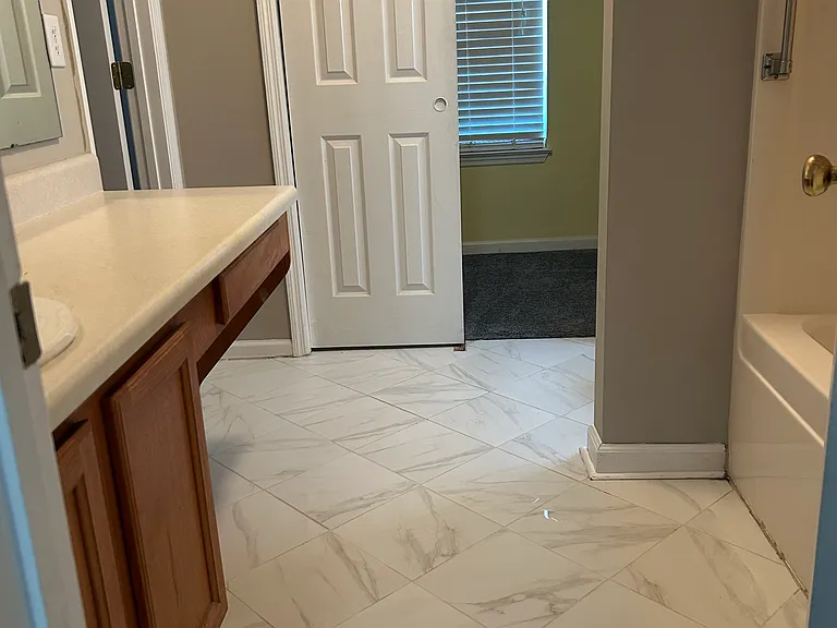 580 Tribeca Ct — Photo 8
