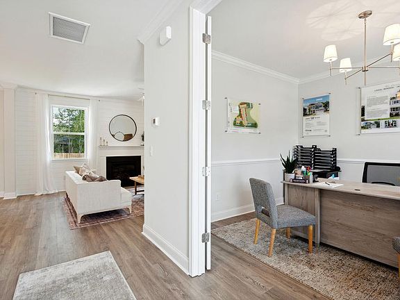 4th image of 1013 Courtland Valley Ln #12751O