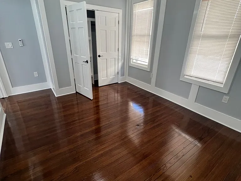 97 Sheffield Ave — Photo 58
