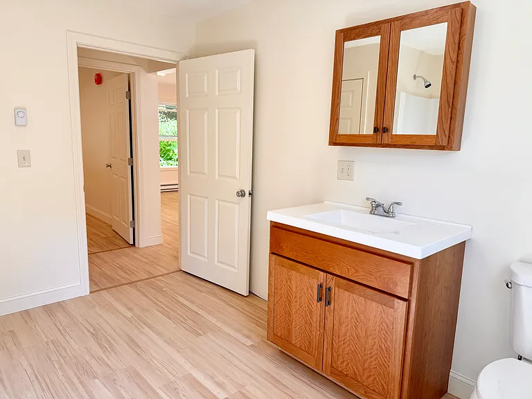 12 Kelly St #2 — Photo 9