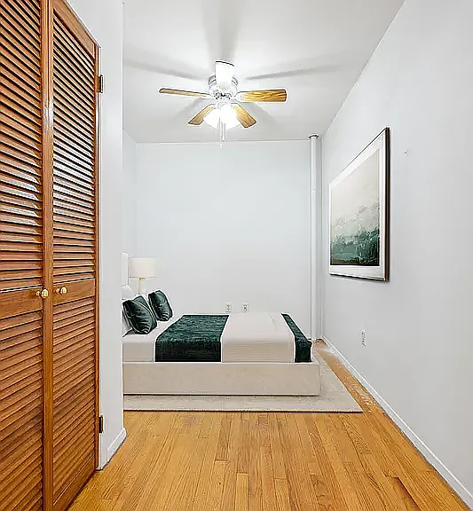 317 1st Ave #4R — Photo 8