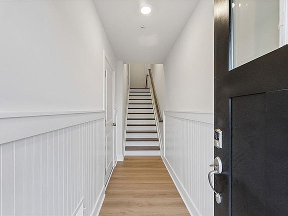 Patuxent - Entryway