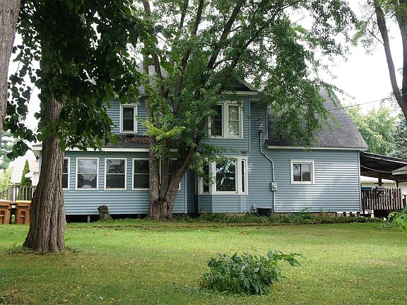 3rd image of 166 Madison Street