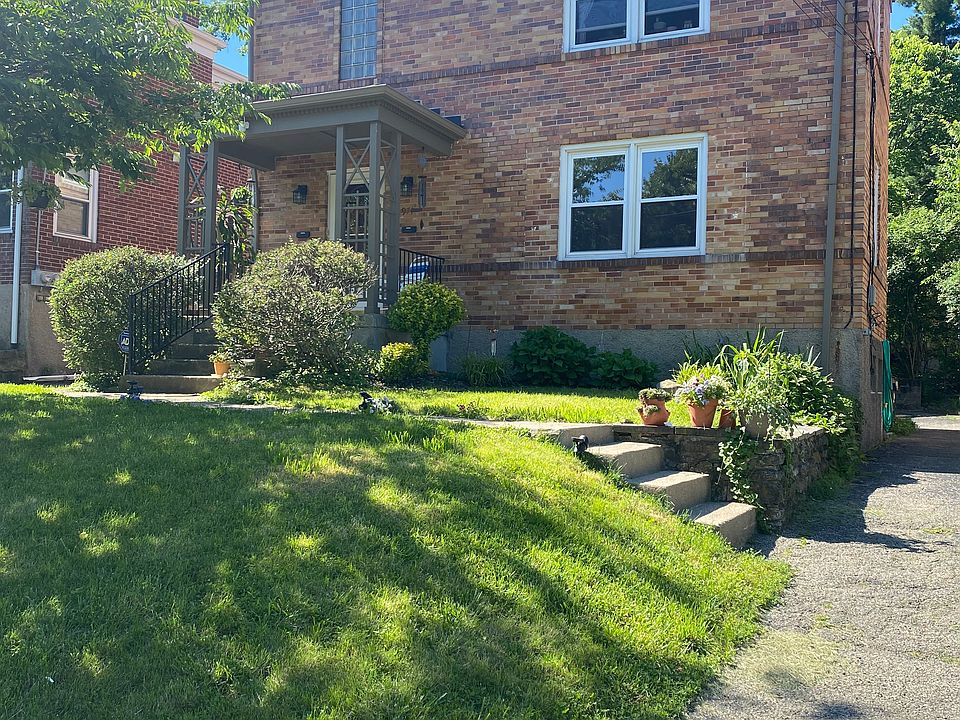 1st image of 1971 Connecticut Ave #1