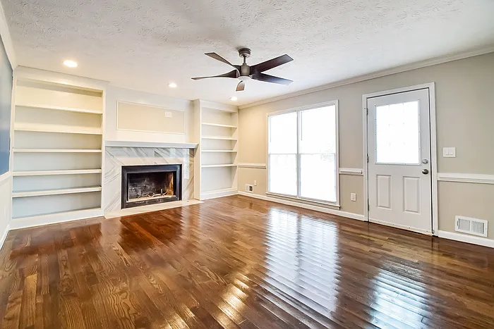 3693 Belmont Abbey Dr — Photo 5