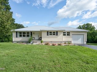 1163 Tabor Loop, Crossville, TN 38571