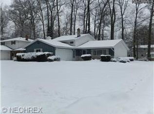 4340 Brendan Ln, North Olmsted, OH
