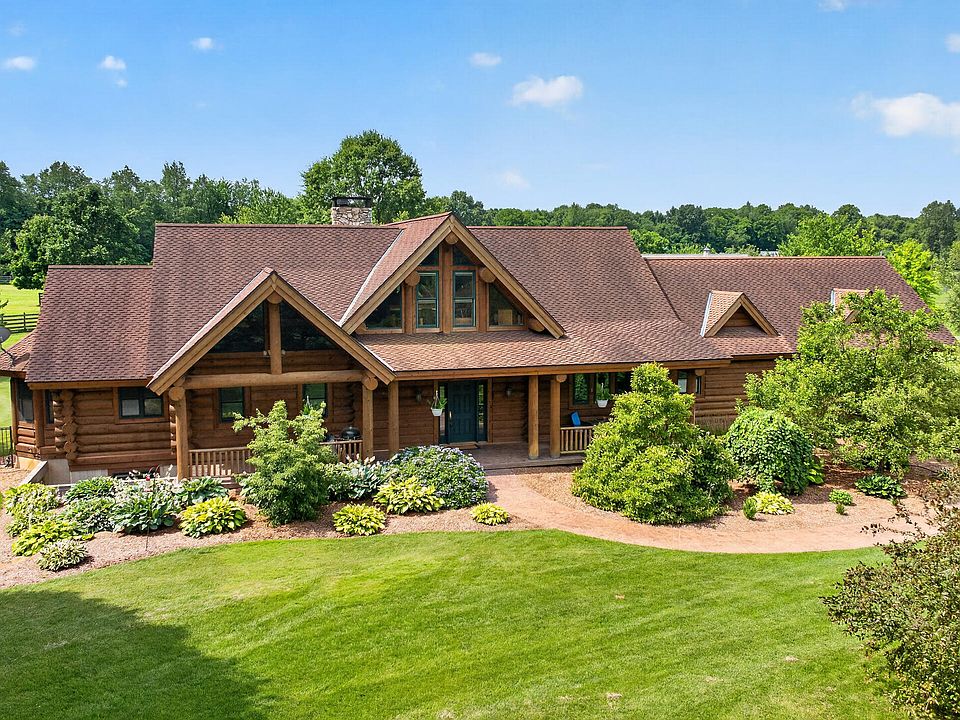 1st image of 2405 Nicholson Ln