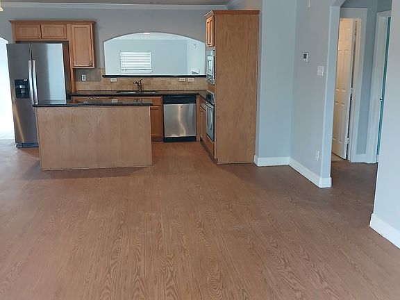 4th image of 7218 Yucca Dr
