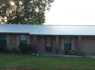 84 Central Rd, Waynesboro, MS 39367
