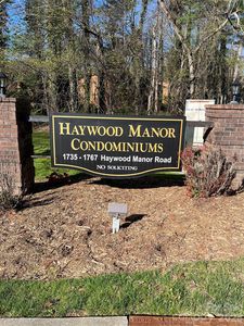 1763 Haywood Manor Rd #D, Hendersonville, NC, 28791