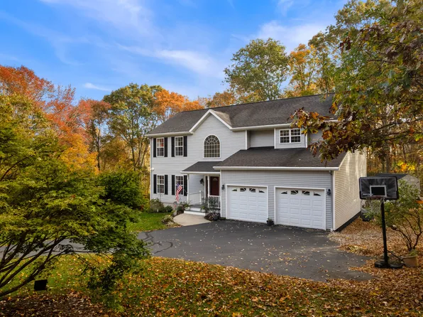 10 Marcia Drive, Montville, CT 06382