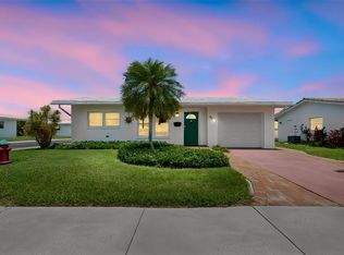 9771 37th St N, Pinellas Park, FL 33782