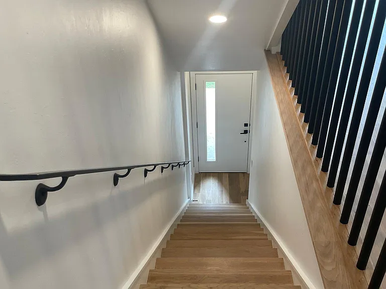 1707 Wheeler St — Photo 6