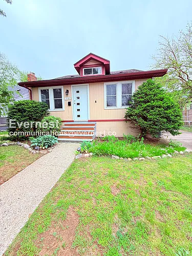 1557 Leroy St Photo 1