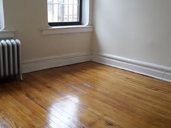 5th image of 3248 30th St #3A