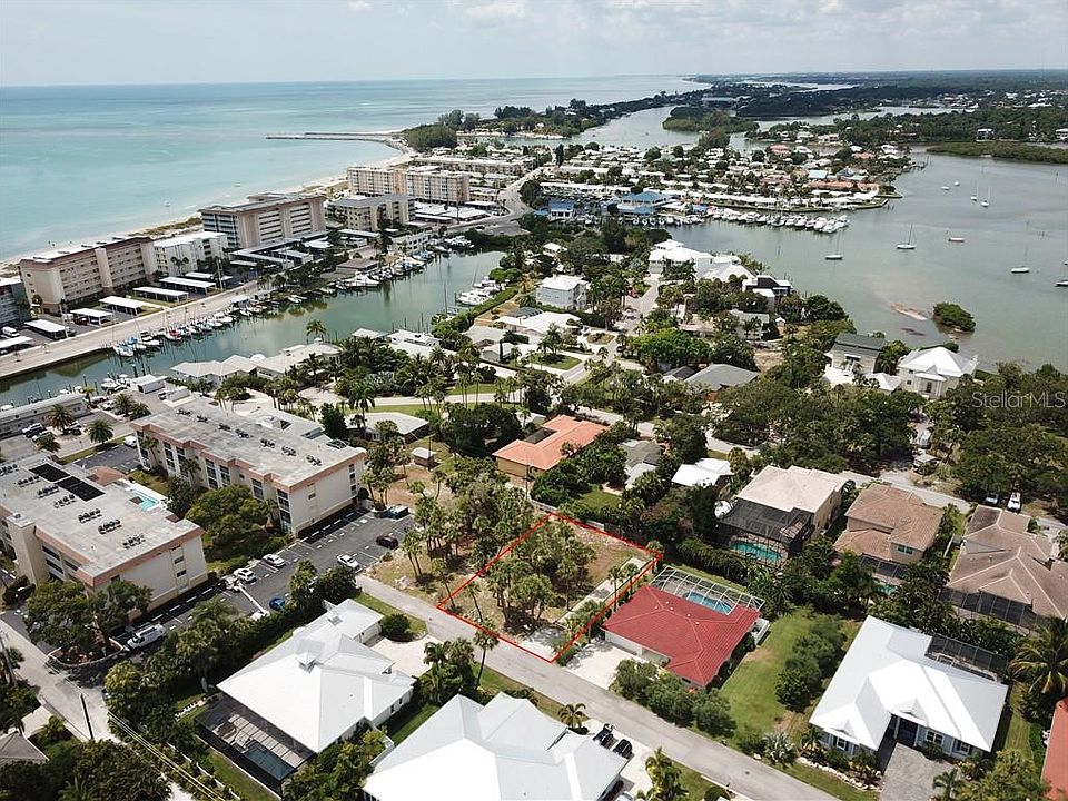 1st image of 816 Pillitteri Pl