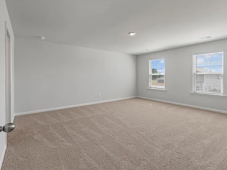 492 Lake Ridge Blvd — Photo 28
