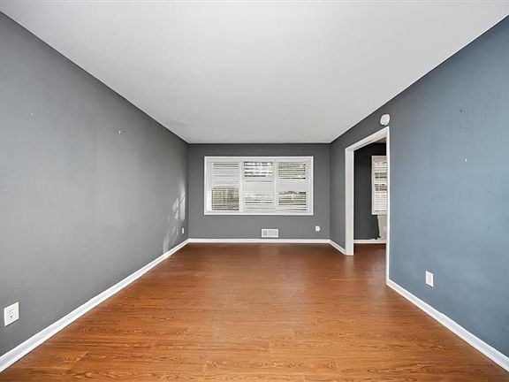 5th image of 3873 Jane Marie Ln