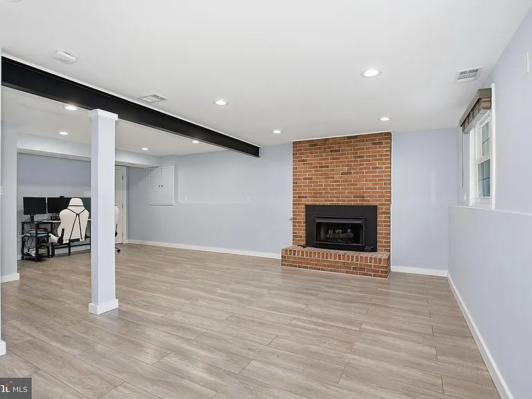 7625 Sheffield Green Way #7625 — Photo 21