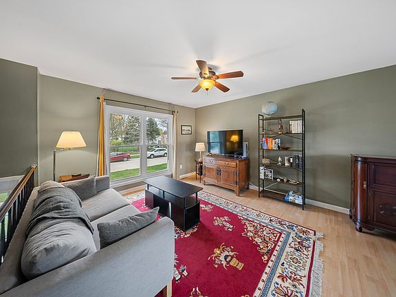 4th image of 2769 Majestic Ct
